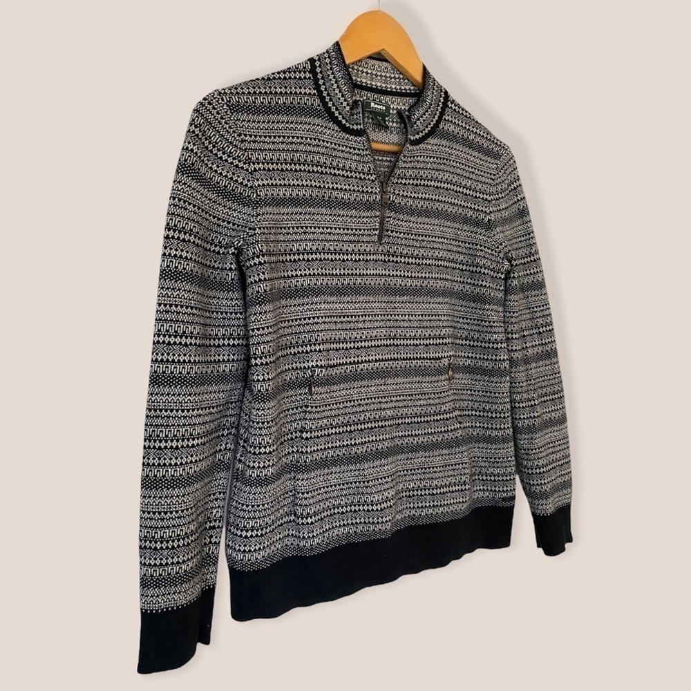 ROOTS Patterned Stretchy Sweatshirt - Picture 2 of 9